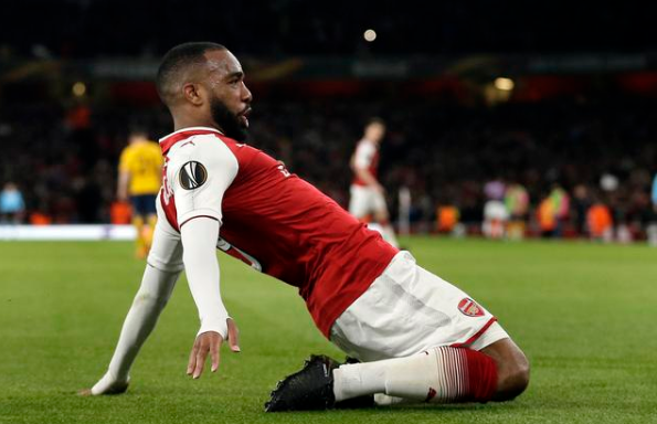 今夜丹佛掘金备战荷甲,战术微调细节曝光,悬念犹存,训练强度明显提升(平甩功30分钟完整版口令) 今夜丹佛掘金备战荷甲,战术微调细节曝光,悬念犹存,训练强度明显提升(平甩功30分钟完整版口令)