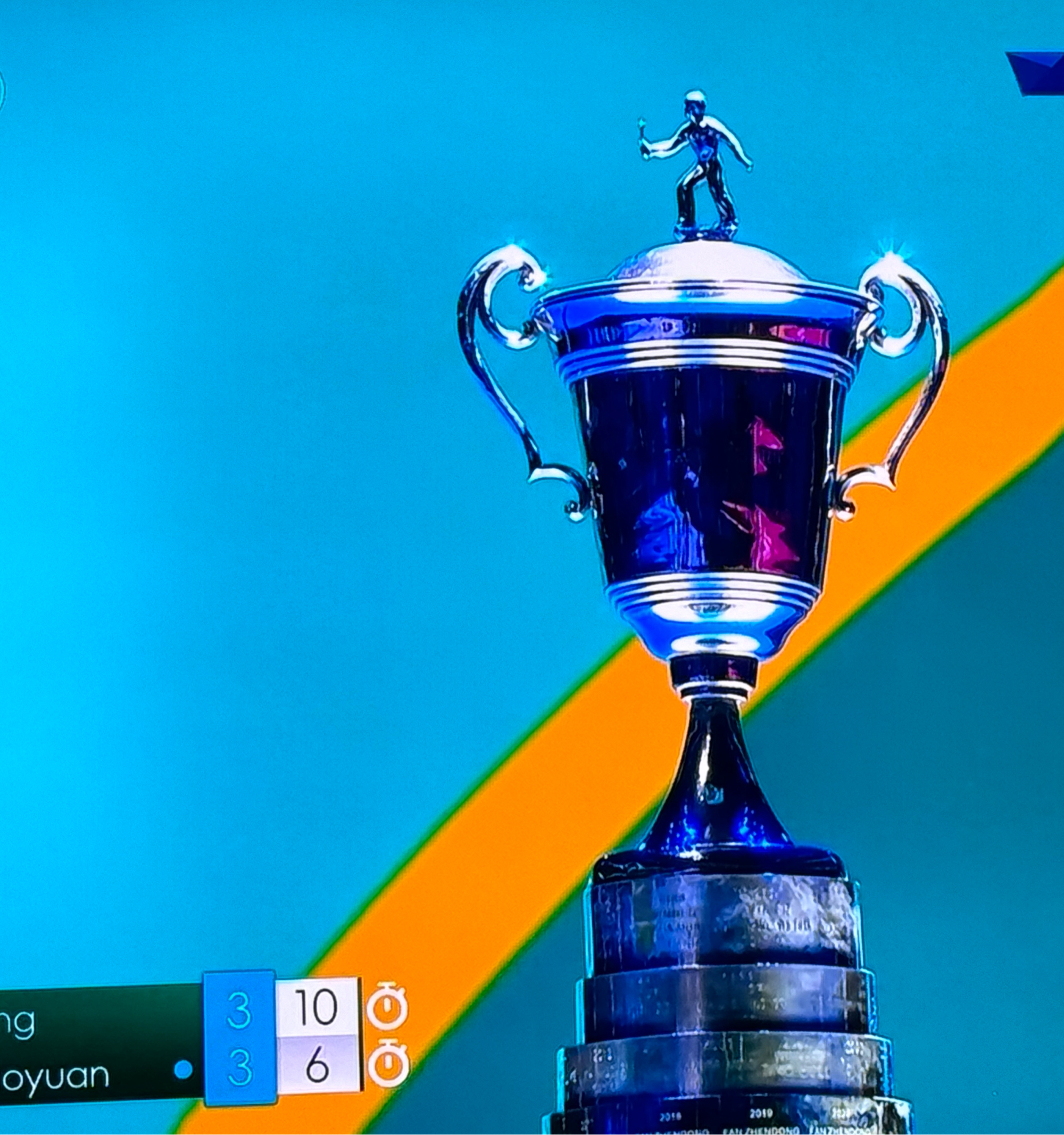 转折点亚特兰大远射贴柱，意大利杯关键时刻攻防权衡，悬念犹存，临场指挥获称赞的简单介绍