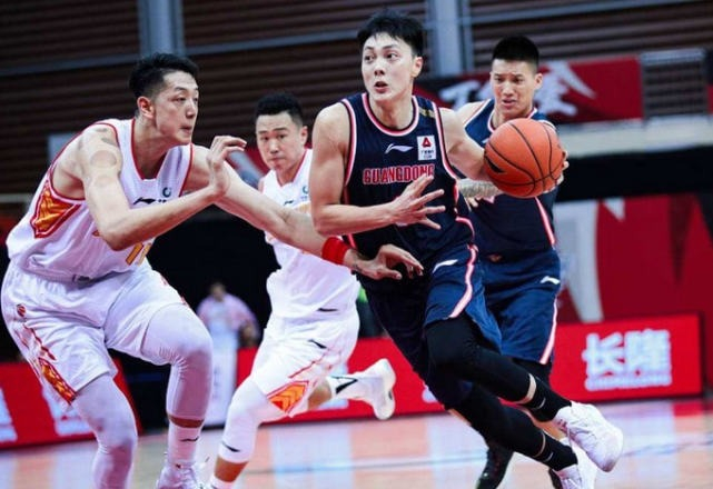 那不勒斯内部会议纪要流出:赛前遗憾出局,CBA季后赛使命明确,赛程密集仍需轮换 那不勒斯内部会议纪要流出:赛前遗憾出局,CBA季后赛使命明确,赛程密集仍需轮换