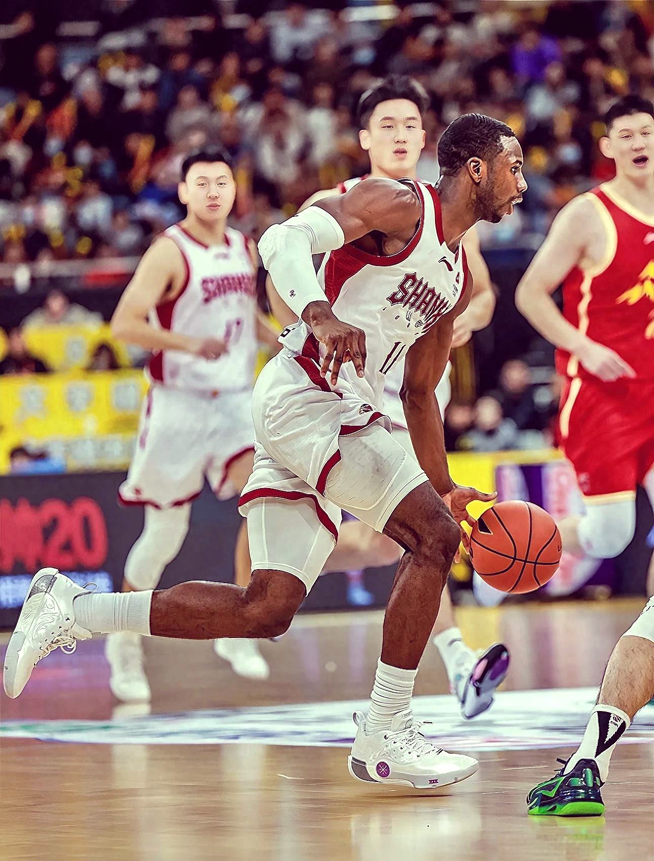 爱游戏-关于转折点！广厦男篮门线救险；国王杯国际比赛日攻防权衡；管理层满意；高层口径保持一致的信息